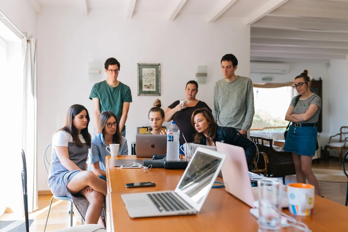b2b demand generation strategy